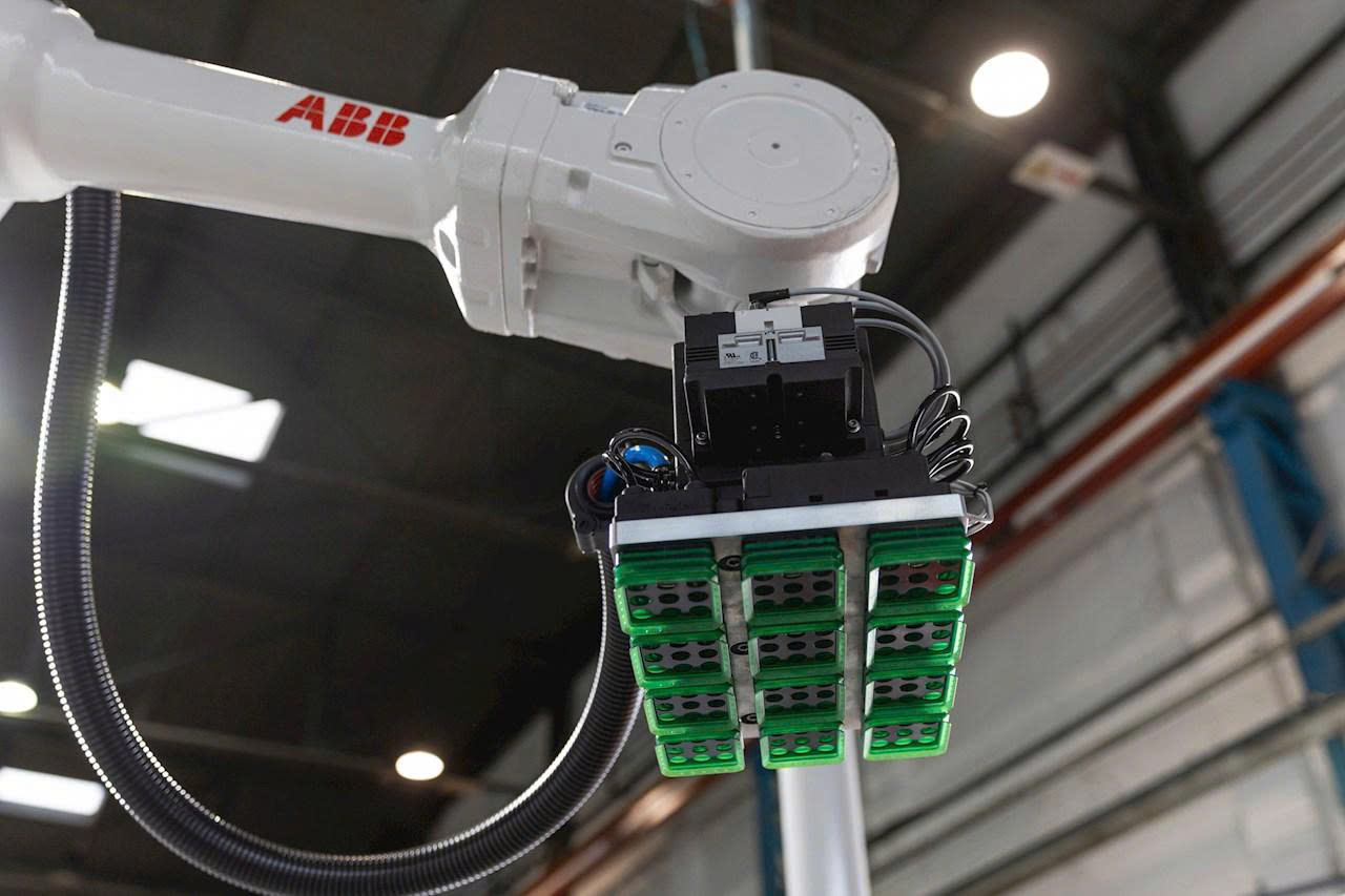 Giải pháp Robotic Depalletizer ABB - Ảnh 5