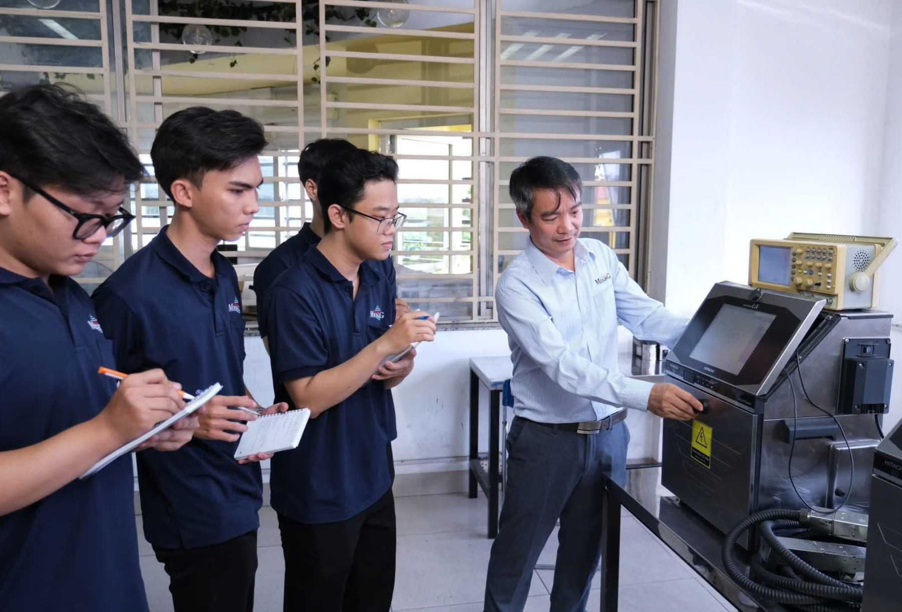 Dịch vụ kỹ thuật MKT Group cung cấp